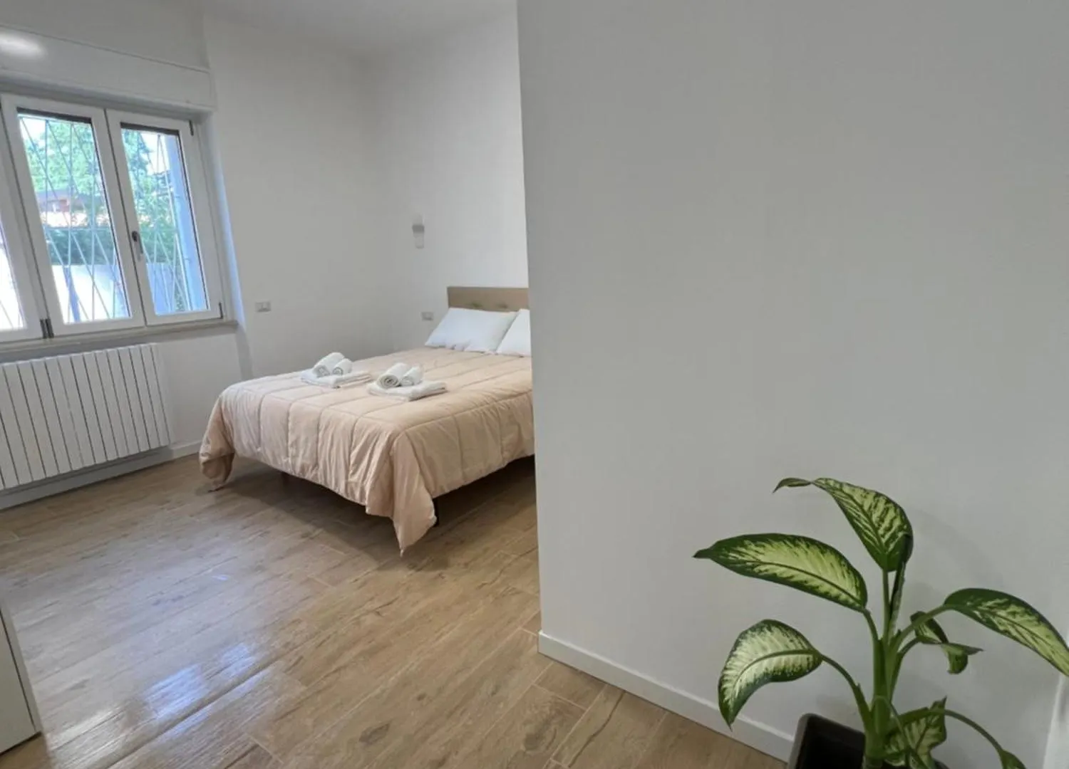 R&S Apartment 몬차