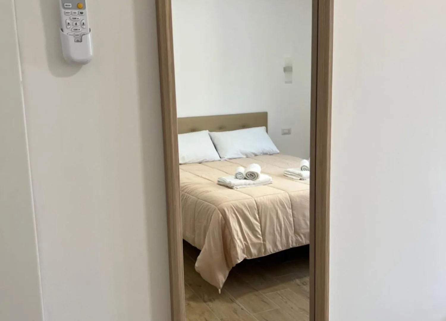 R&S Apartment 몬차 0*,  이탈리아